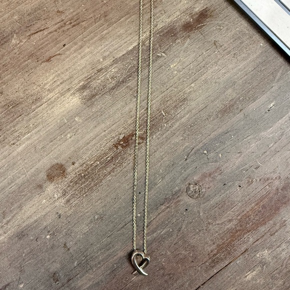 Elegant Silver Heart Pendant Necklace